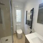 Mar De La Concha Apartment *