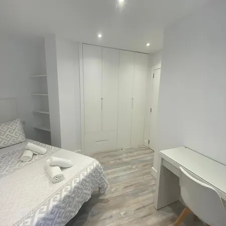 Mar De La Concha Apartman *